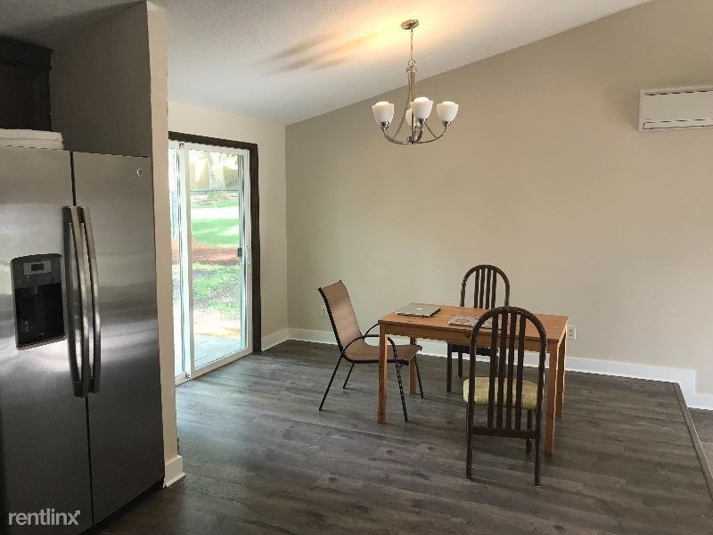 15114 NE 27th Ave - Photo 3 of 11