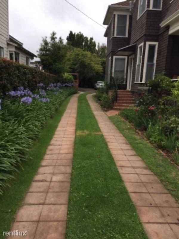 109 Bath St - Photo 3 of 17