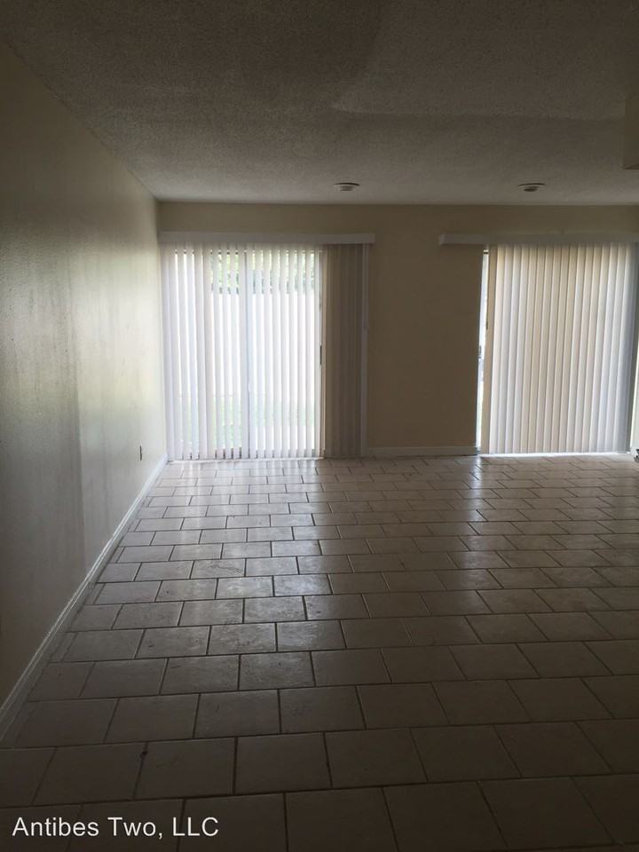 121 - 127 Antibes East - Photo 3 of 4