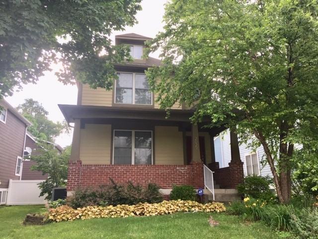 2029 Ruckle Street - Photo 3 of 40