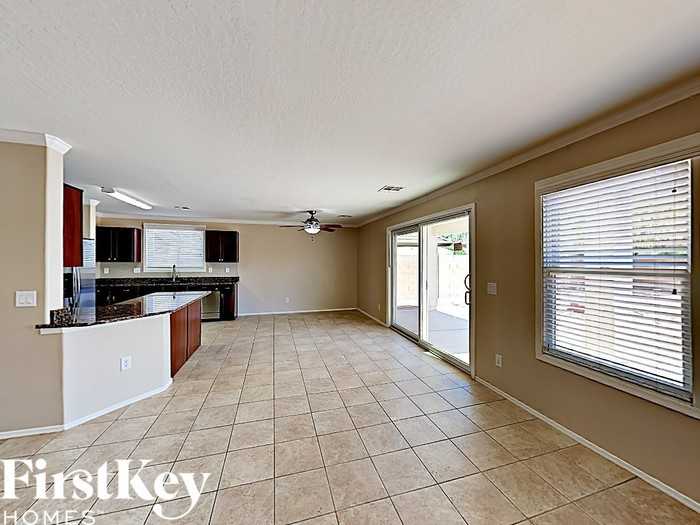 18237 W Smokey Dr - Photo 3 of 17