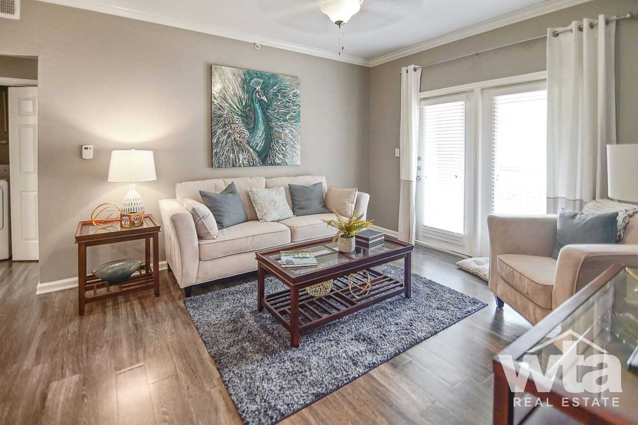 700 LOUIS HENNA BLVD - Photo 2 of 24