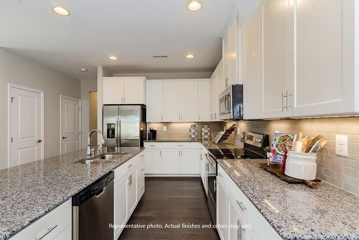 327 Park Meadows Dr - Photo 2 of 19