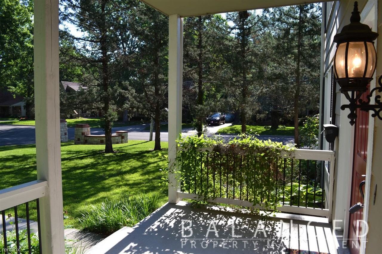 3101 Sw Shadow Ln - Photo 3 of 32