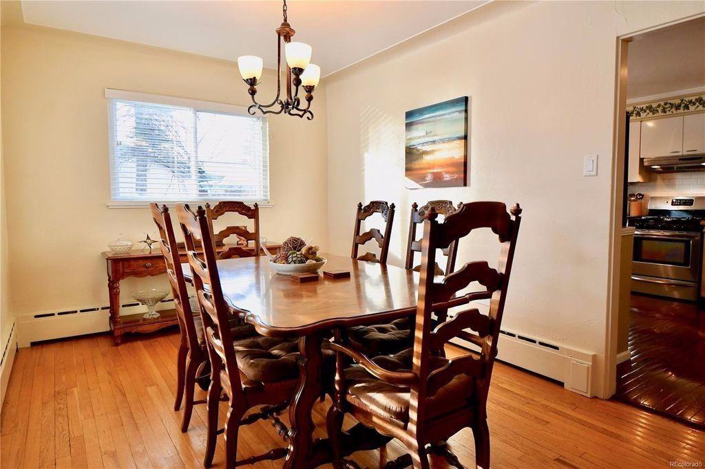 245 Brentwood Street - Photo 3 of 27