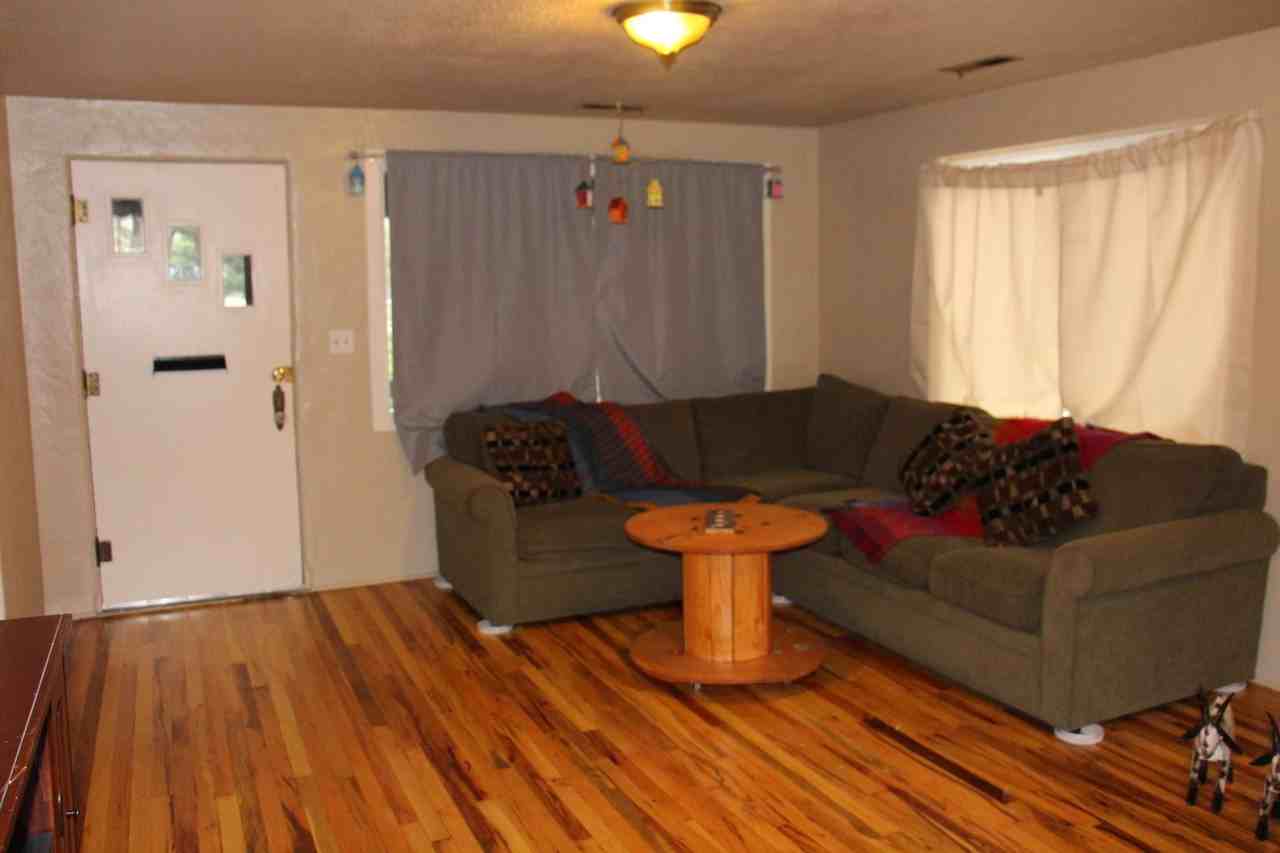 322 FARRAGUT AVE - Photo 2 of 19