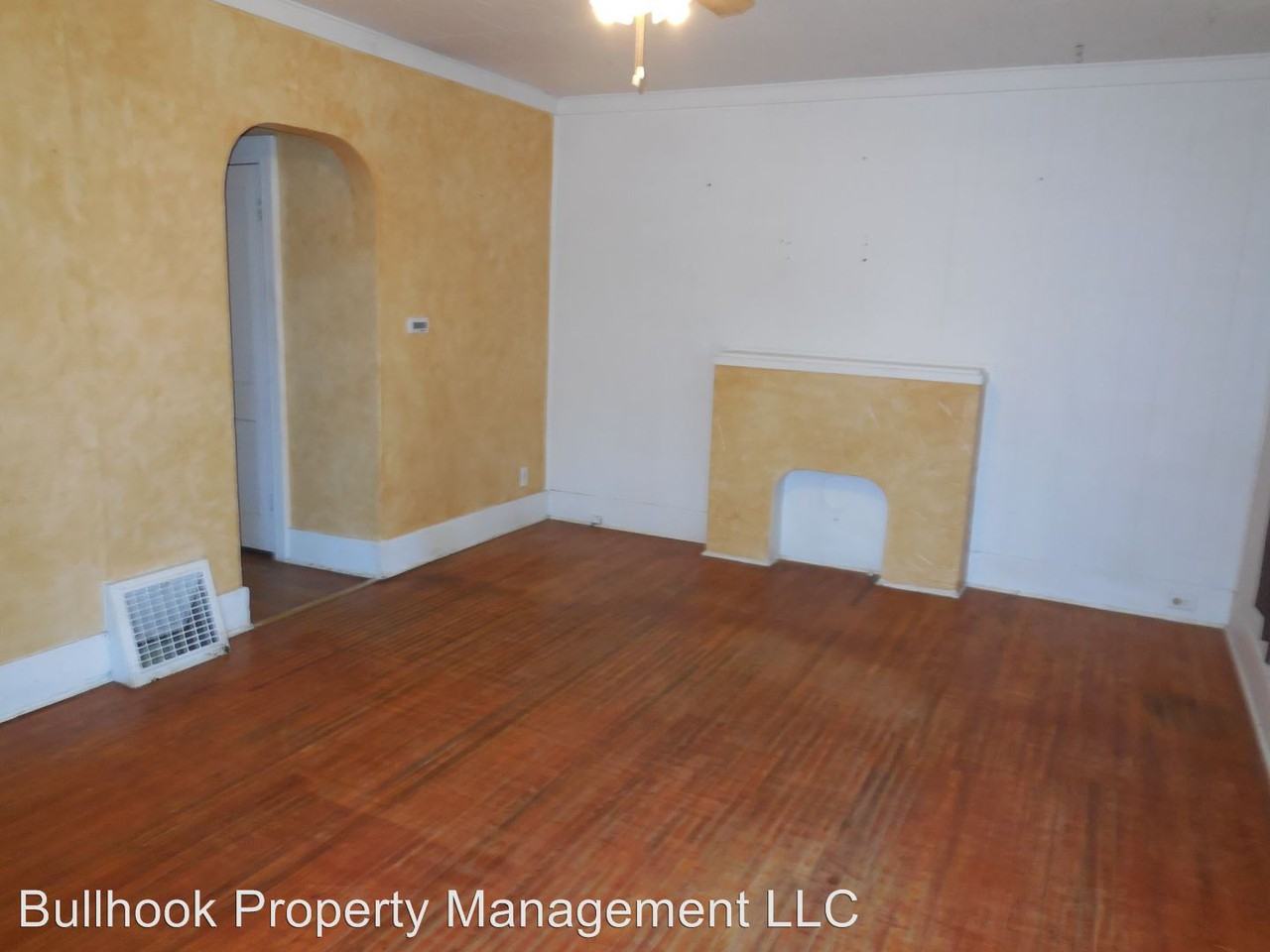 408 10th St 3 plex - Photo 2 of 16