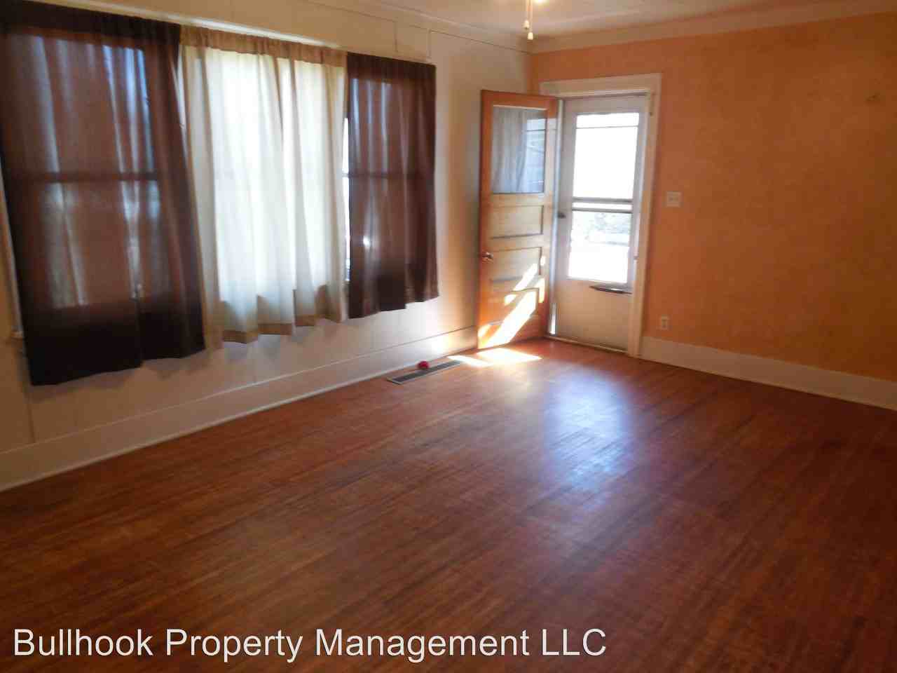 408 10th St 3 plex - Photo 3 of 16