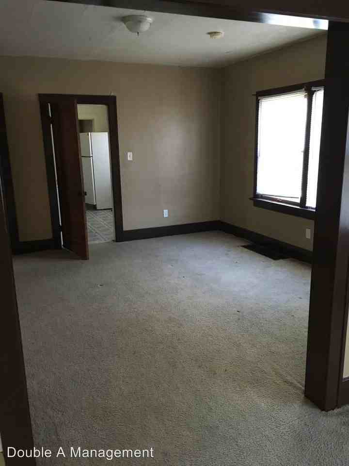 108 Argyle St - Photo 2 of 8