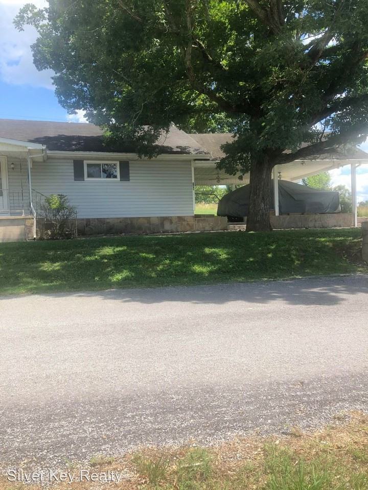 139 Co Rd 727 - Photo 2 of 15