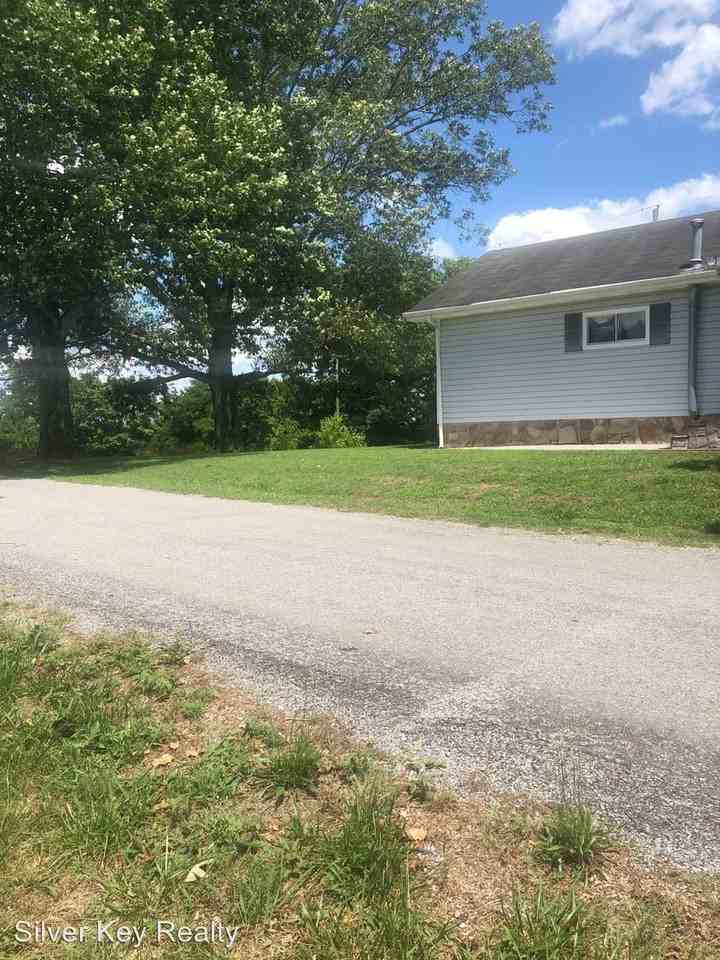 139 Co Rd 727 - Photo 3 of 15