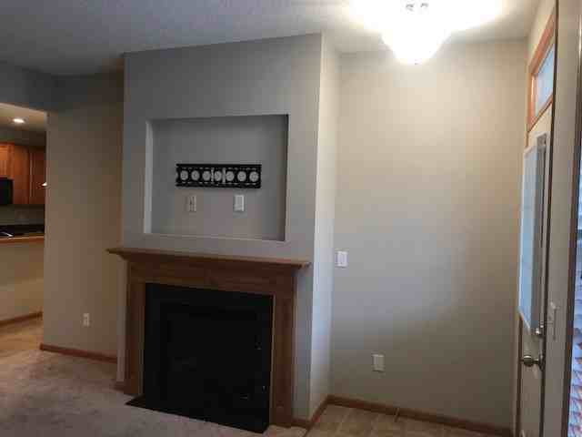 1934 Rose Way - Photo 3 of 14