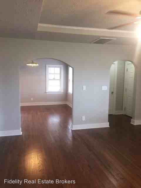 2108 NW 22nd St - Photo 3 of 14