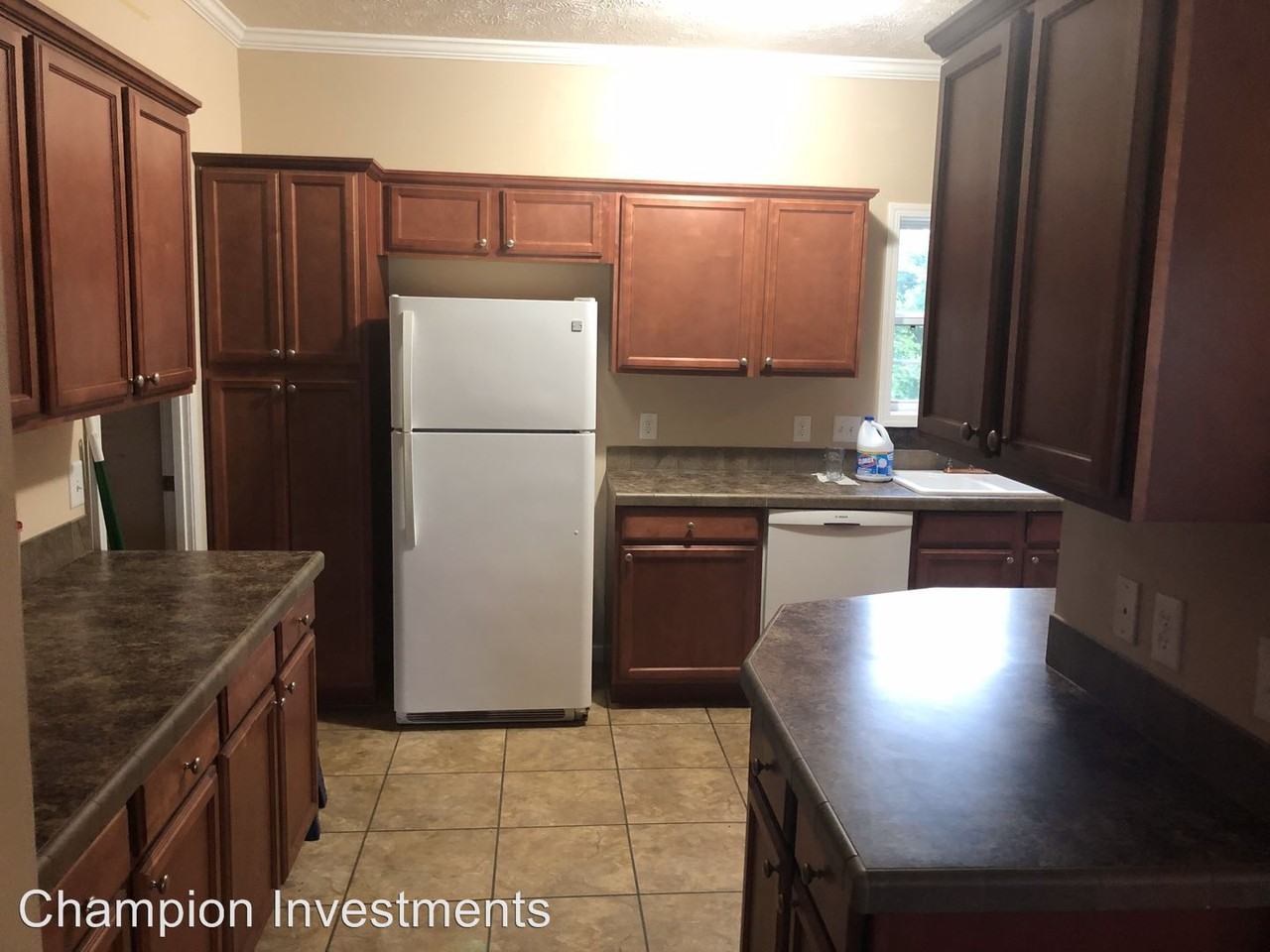 110 Fallston Heights Drive - Photo 3 of 14