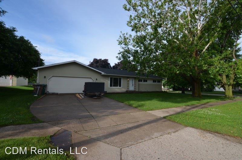 1518 4th St SW - Photo 2 of 8