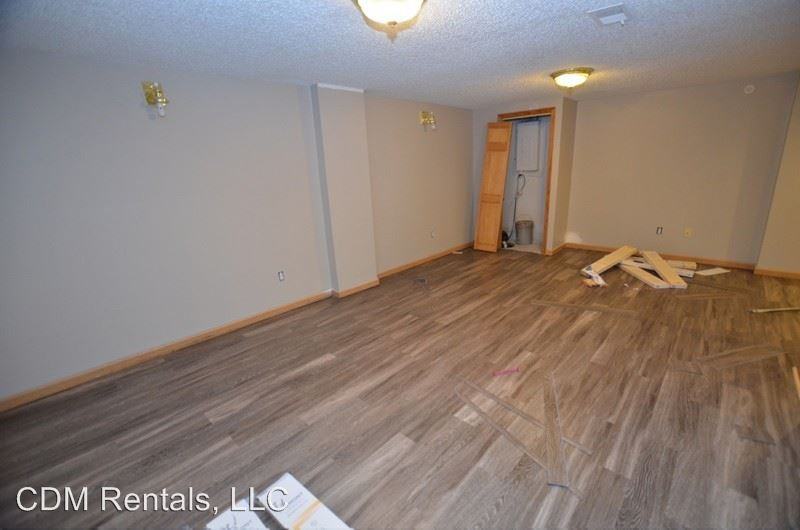 1518 4th St SW - Photo 3 of 8