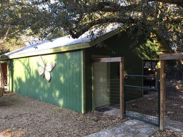 1220 Springlake Dr - Photo 2 of 14