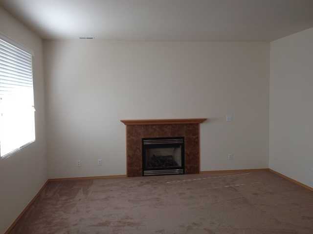 6215 Park St E - Photo 3 of 19