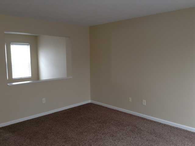 2210 Algiers St - Photo 3 of 14