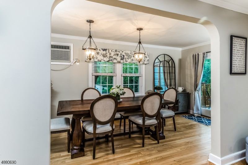 12 Cedar Ln - Photo 3 of 23