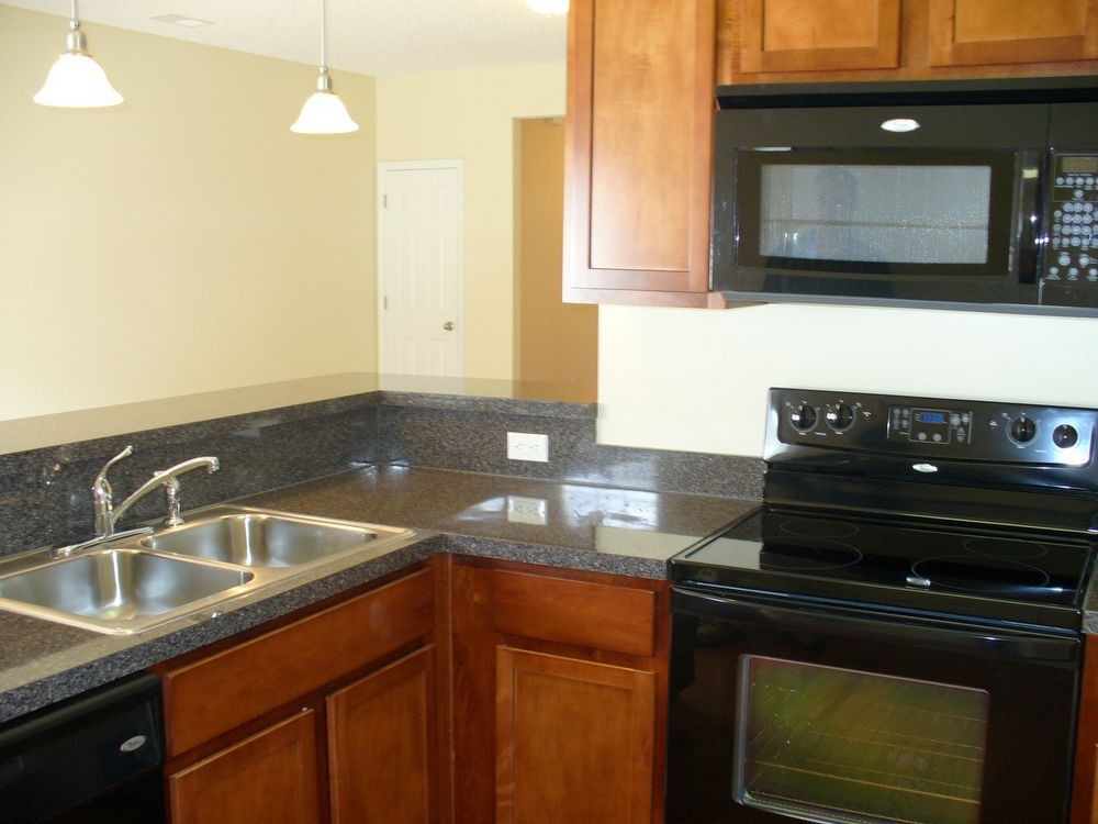 1045 Canyon Oak Loop - Photo 2 of 15