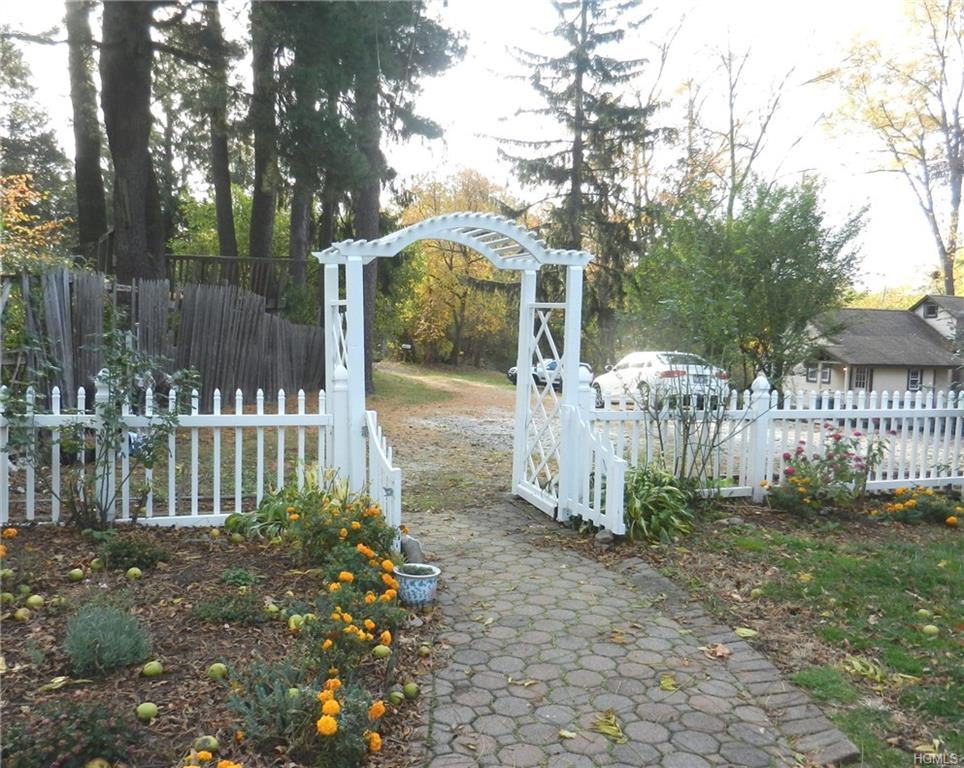 53 Kings Ferry Rd - Photo 3 of 18