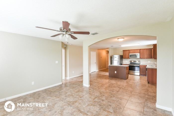 5611 Forest Canyon - Photo 3 of 16