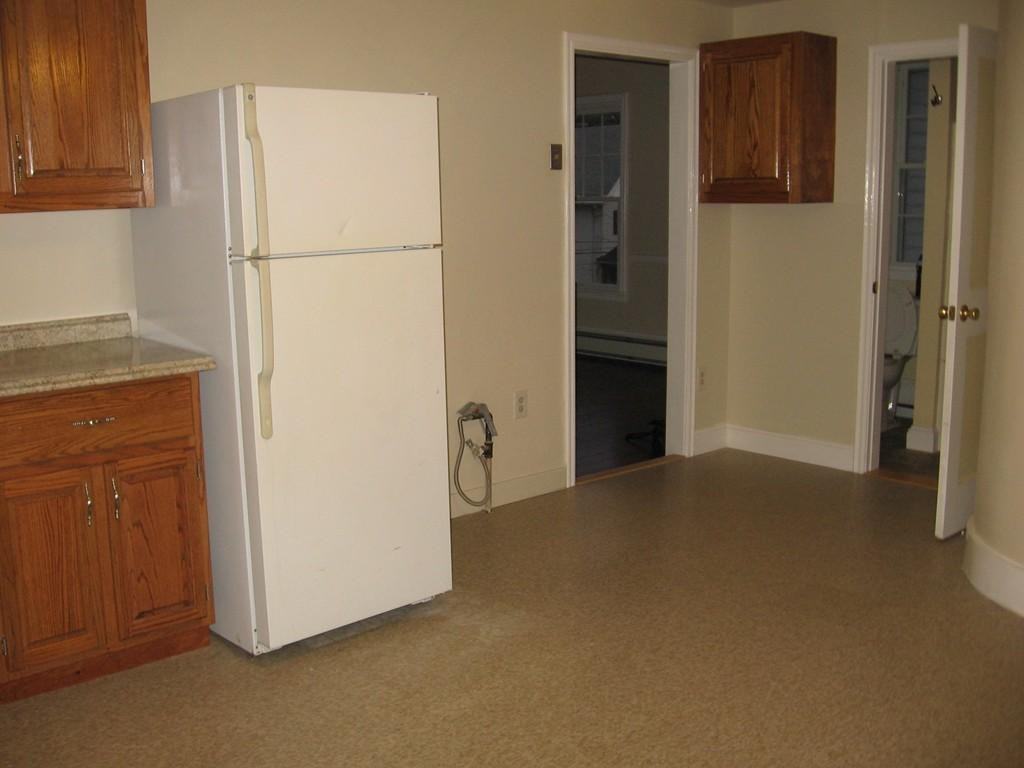 28 Commonwealth Ave #2 - Photo 3 of 14