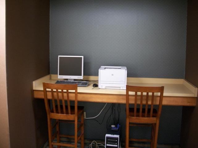 Greece Commons - Photo 3 of 12