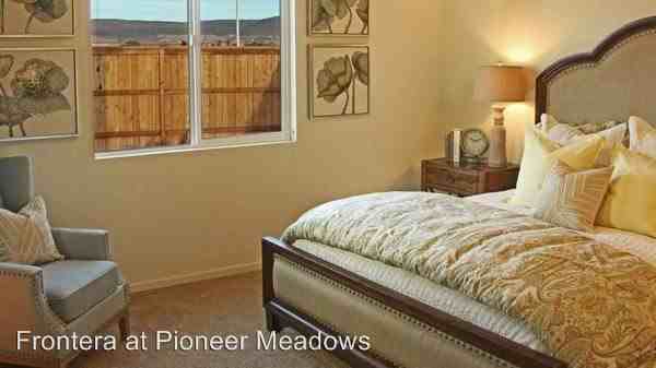 1938 Cielo Falls Dr - Photo 3 of 4