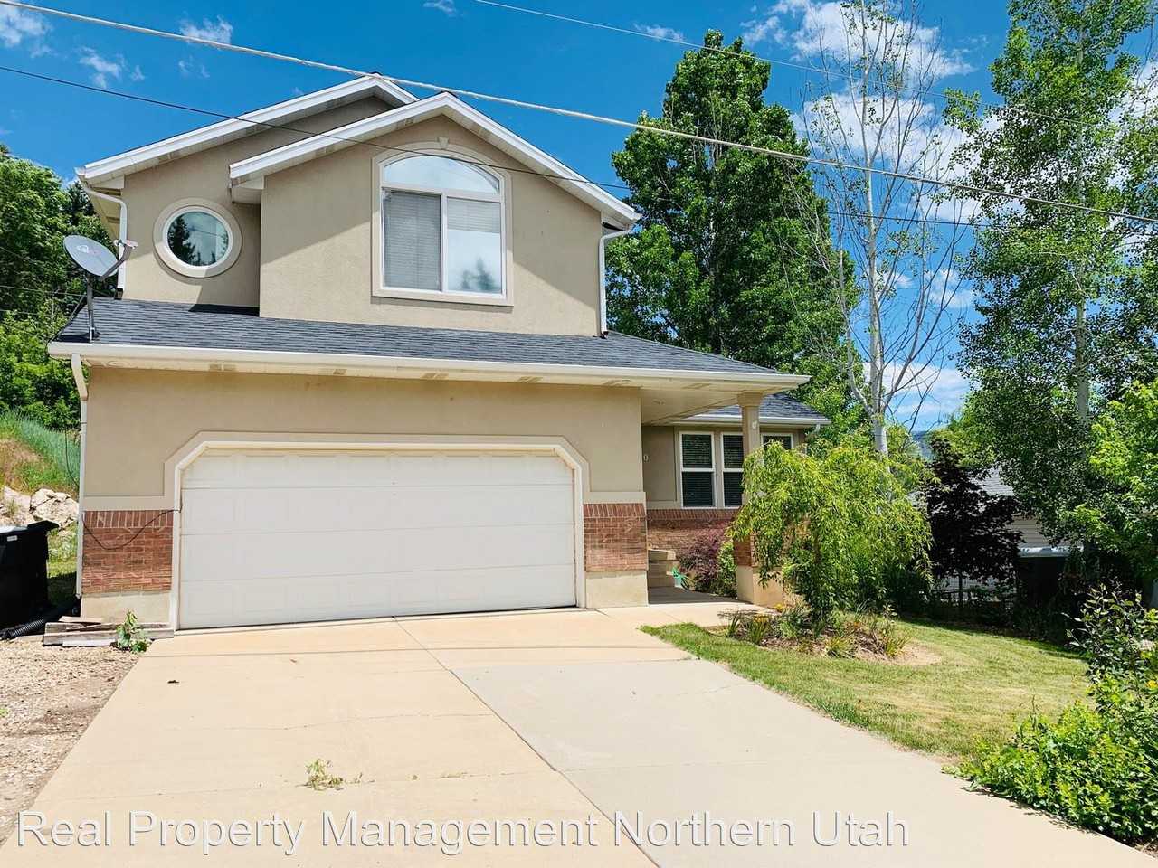 5930 Highland Dr - Photo 2 of 50