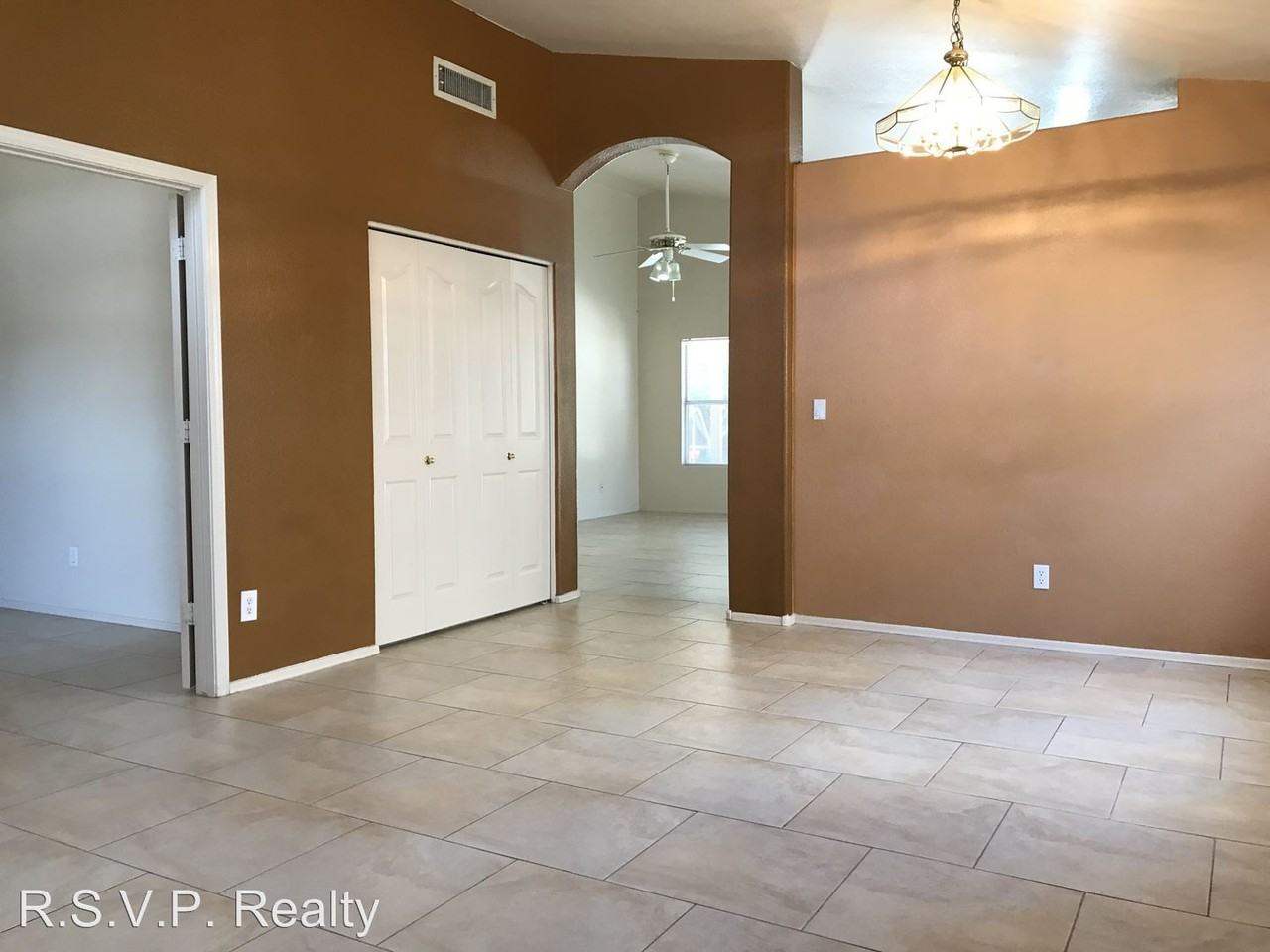 1380 W Maria Ln - Photo 3 of 24