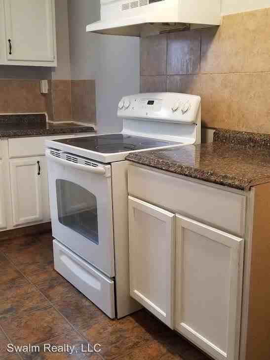 15 S Rodney Dr - Photo 2 of 16