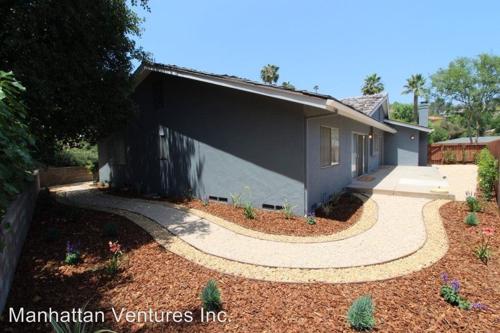 1721 Greenbriar Road - Photo 2 of 26