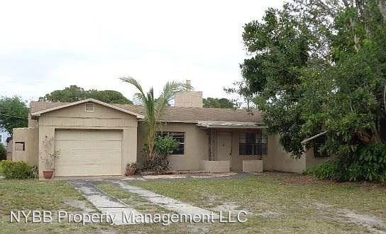 3404 Avenue O - Photo 3 of 5