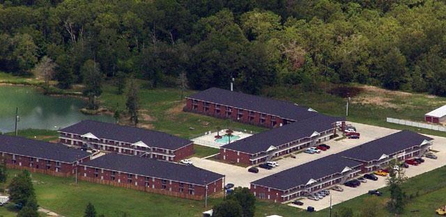 Lumberton on the Lake - Photo 2 of 13