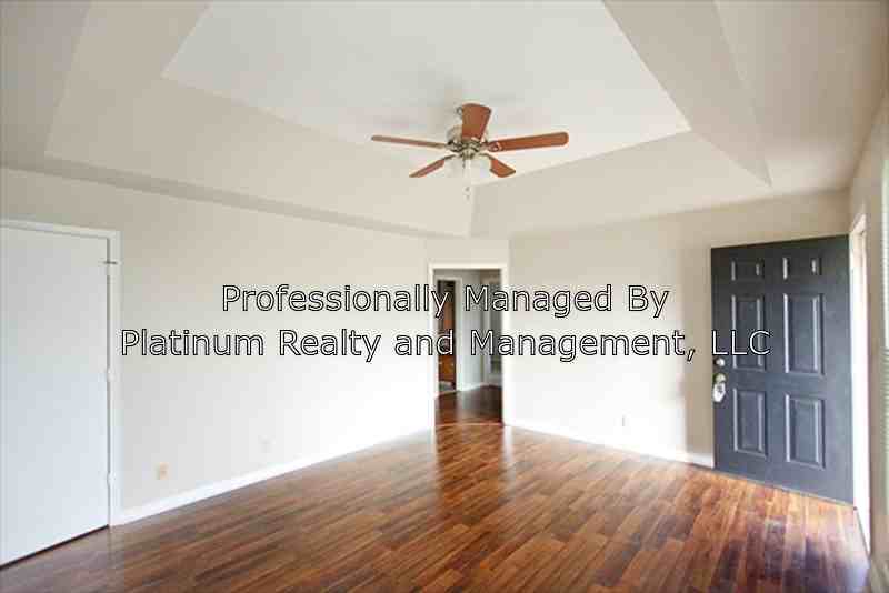 927 Arrow Cir #NA - Photo 2 of 8