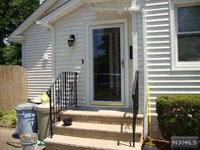 40 Clinton Avenue - Photo 2 of 13