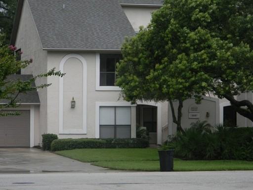 308 N Shadowbay Blvd #212 - Photo 3 of 19