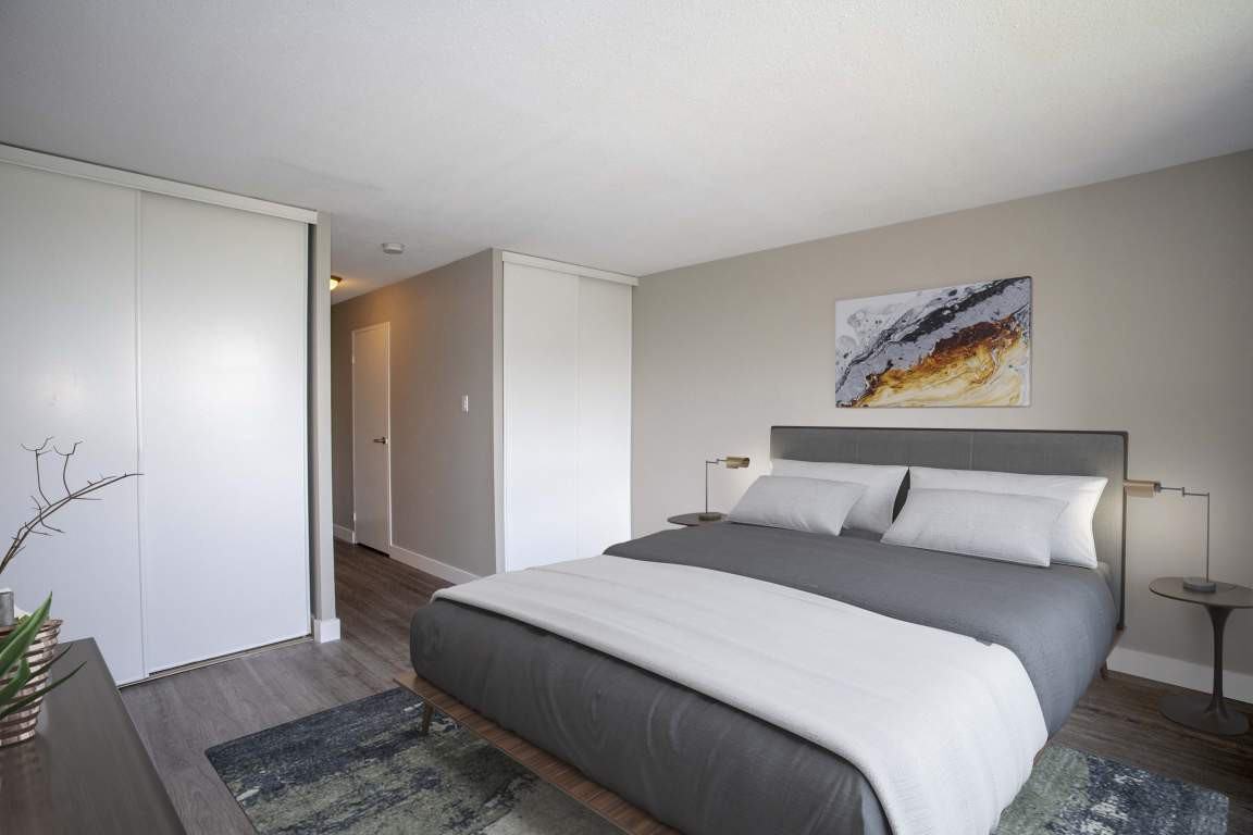 695 Proudfoot Lane - Photo 3 of 9