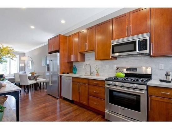 2103 Ellis St - Photo 3 of 14