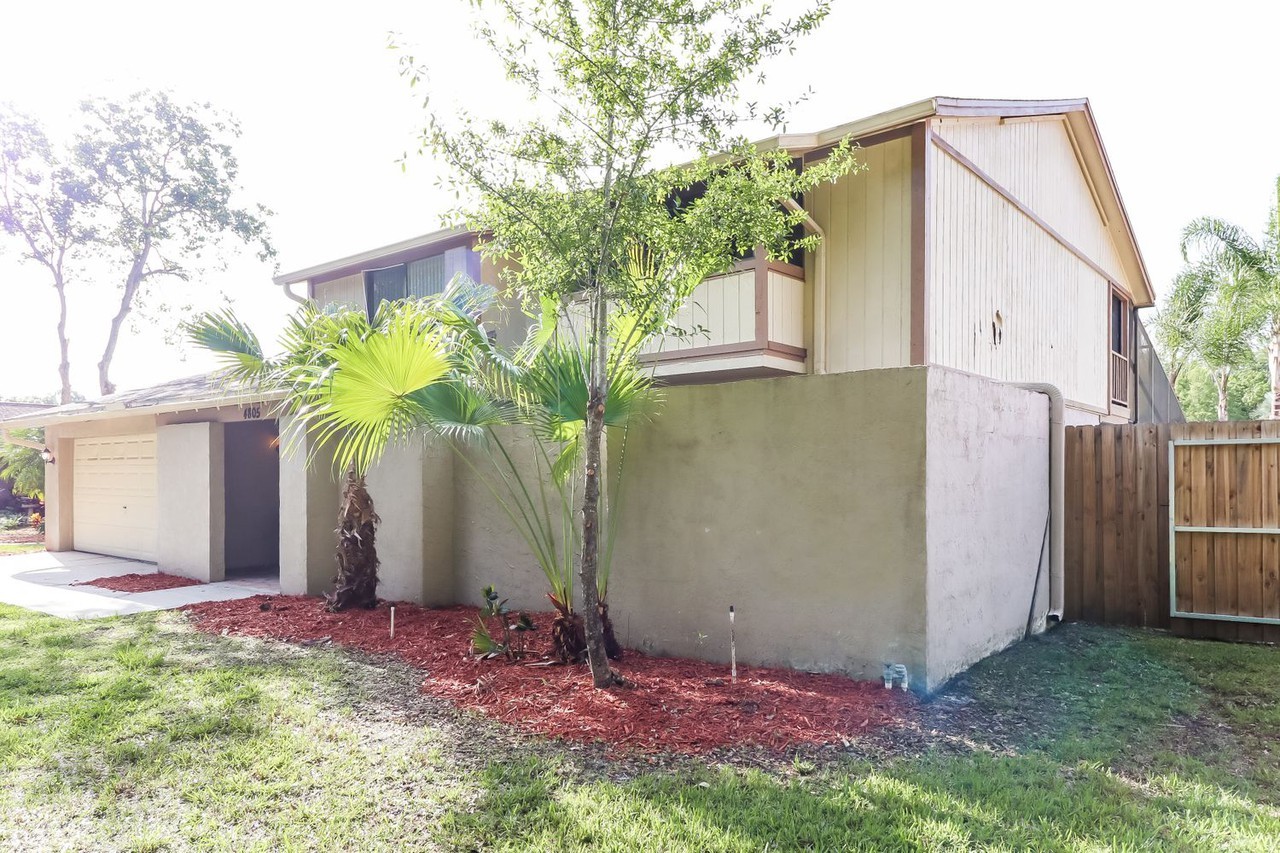 4805 Hayride Ct - Photo 2 of 19