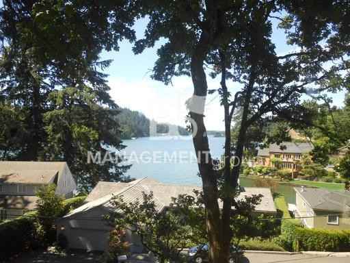 1131 N Shore Rd - Photo 3 of 39