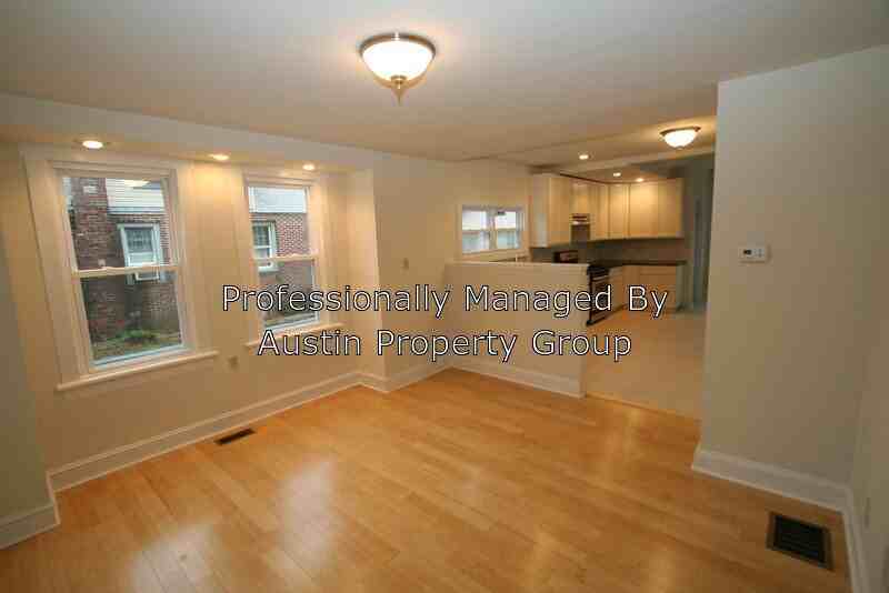 1819 Narberth Avenue - Photo 3 of 10