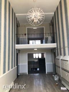 616 W Walnut Ln - Photo 2 of 10