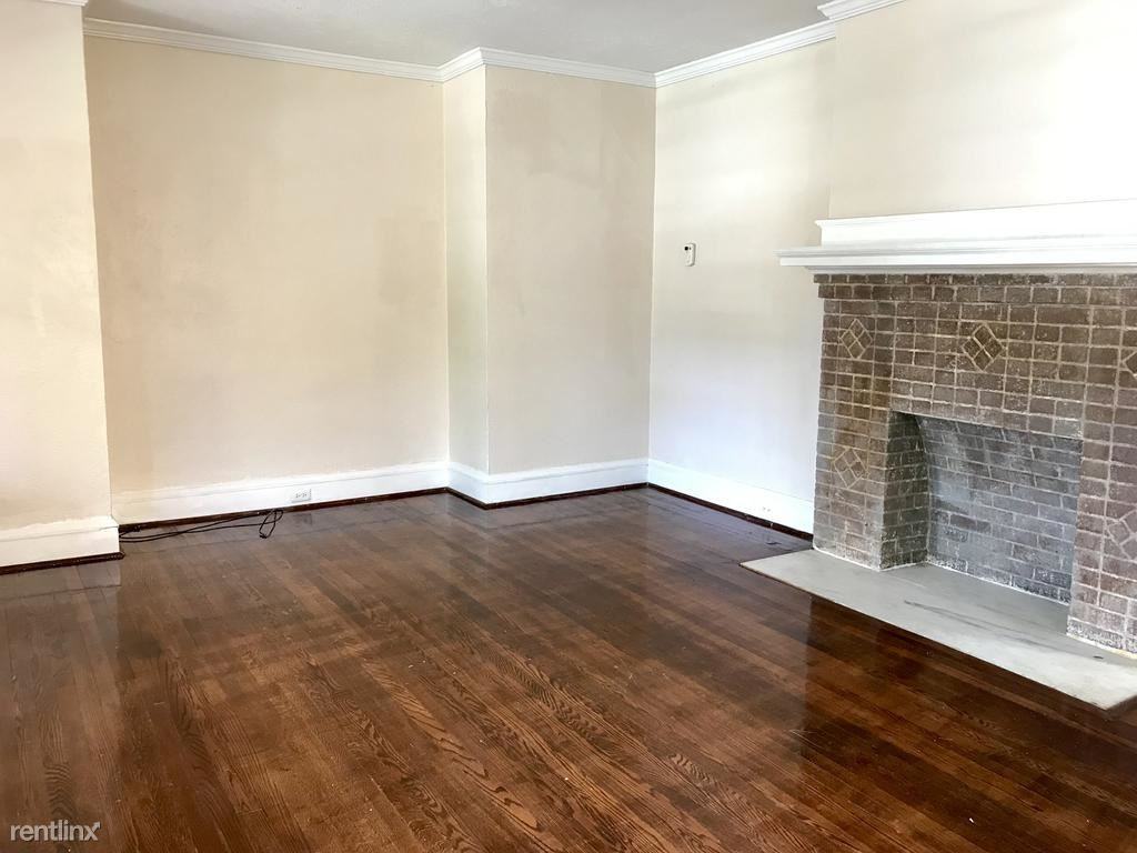 813 Heberton St - Photo 3 of 15