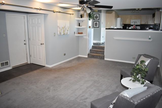 2200 Mystic Dr - Photo 3 of 15