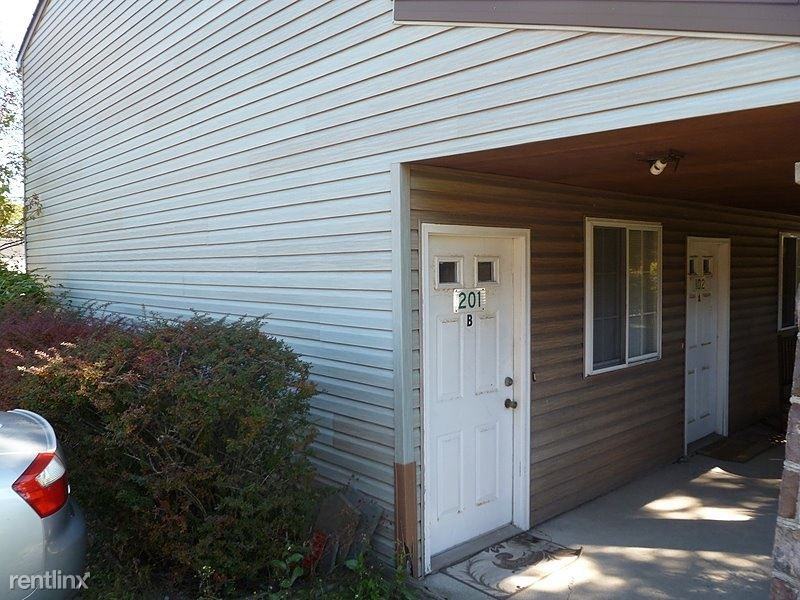 1969 Pocono Blvd - Photo 2 of 9