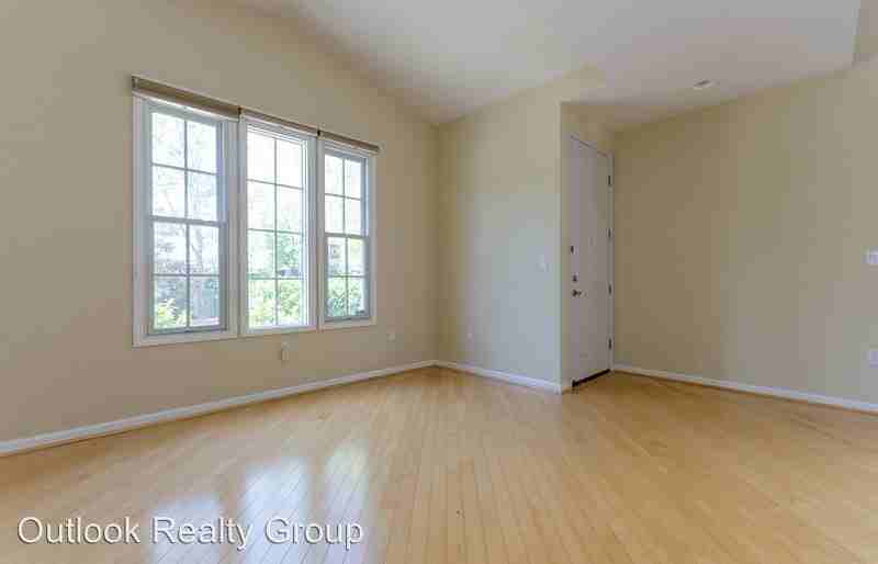 18010 Harvest Ln - Photo 3 of 22