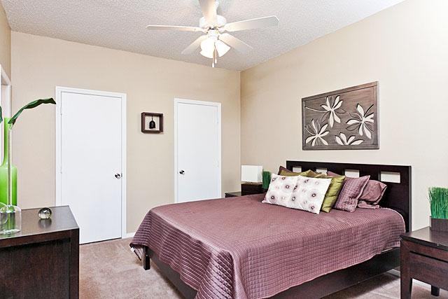 The Enclave - Photo 3 of 26